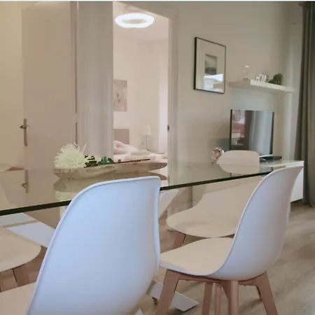Apartment Located Close To The Metro, Perfect For 6 People L'Hospitalet de Llobregat
